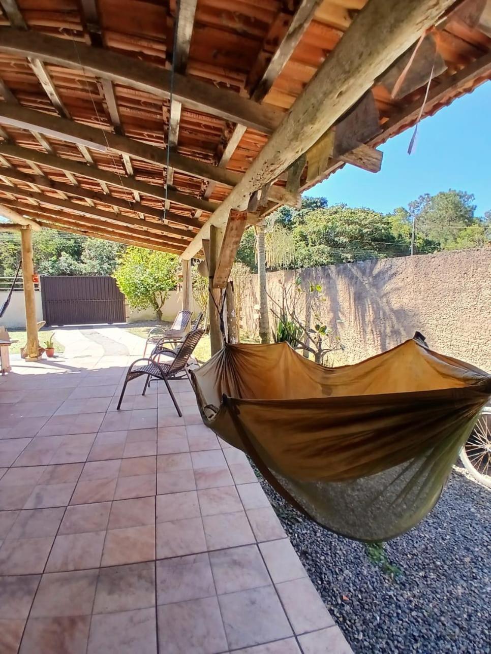 La Casita Casa Familiar Hospedagem E Camping Urbano Navegantes Exterior photo